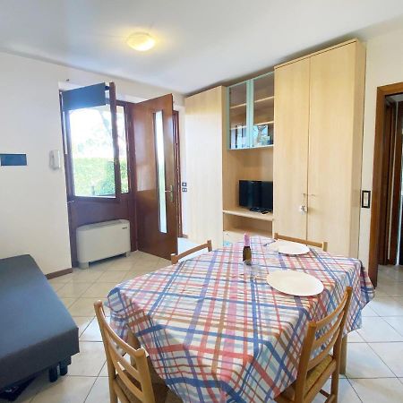 Apartment With Garden And Grill - Green Residence Sirmione Desenzano del Garda Esterno foto