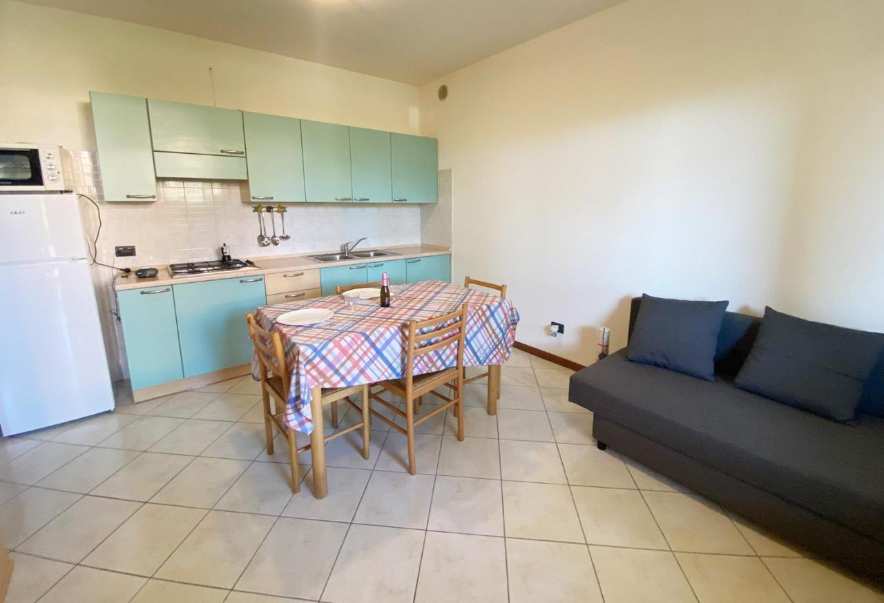 Apartment With Garden And Grill - Green Residence Sirmione Desenzano del Garda Esterno foto