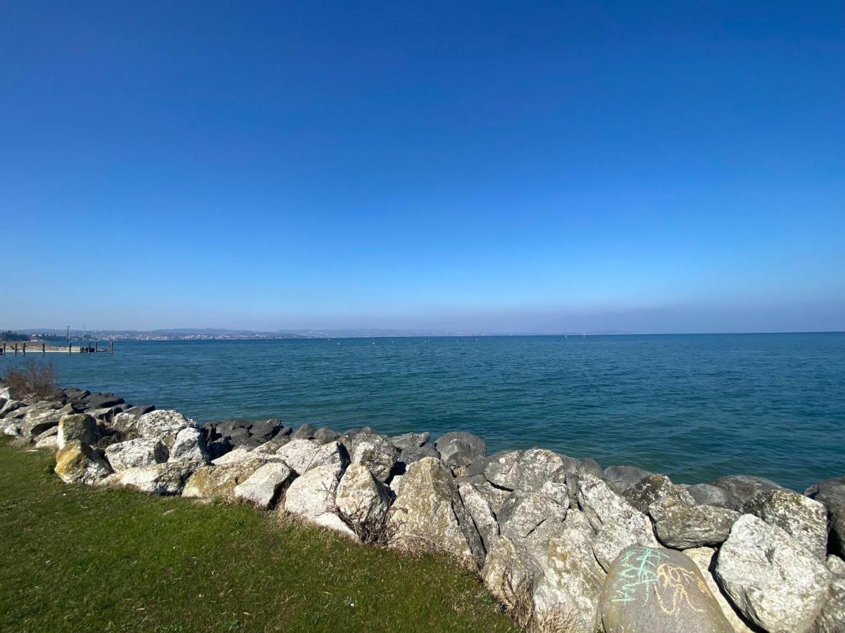 Apartment With Garden And Grill - Green Residence Sirmione Desenzano del Garda Esterno foto