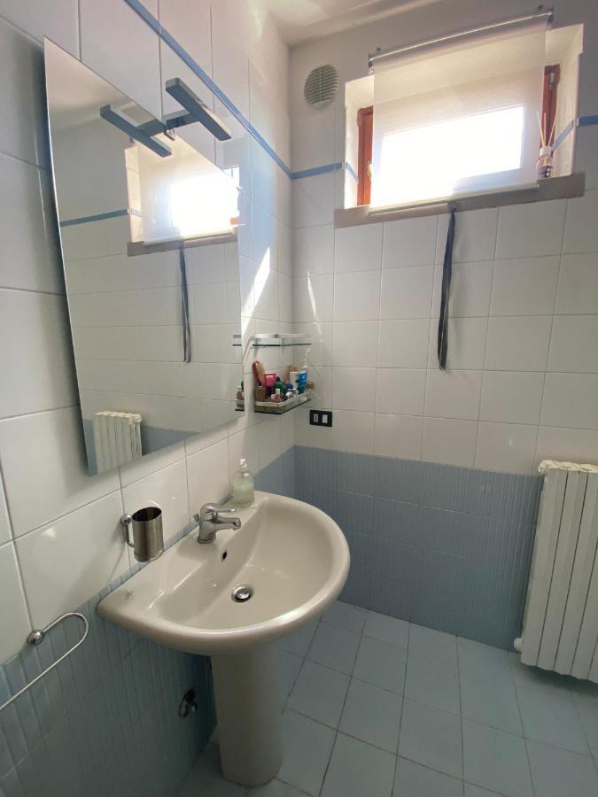 Apartment With Garden And Grill - Green Residence Sirmione Desenzano del Garda Esterno foto