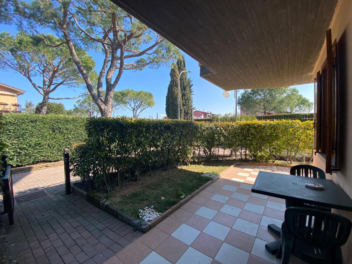 Apartment With Garden And Grill - Green Residence Sirmione Desenzano del Garda Esterno foto