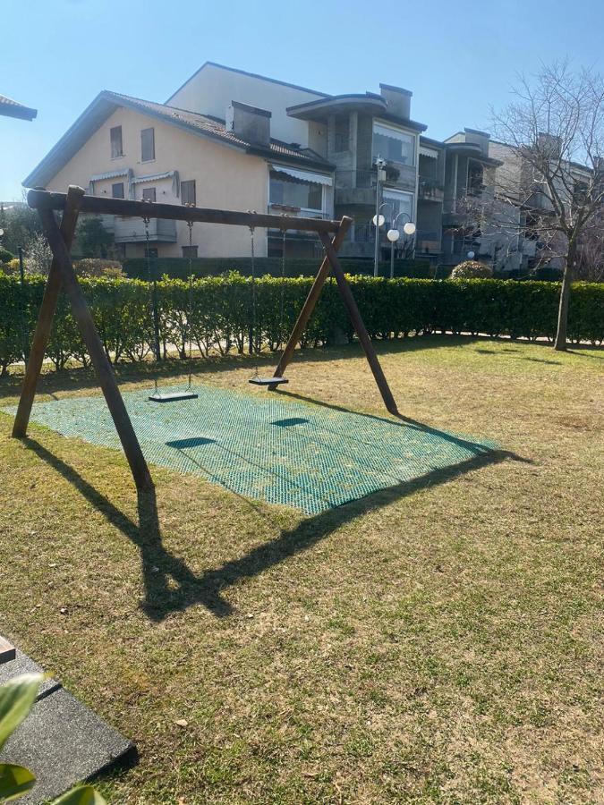 Apartment With Garden And Grill - Green Residence Sirmione Desenzano del Garda Esterno foto